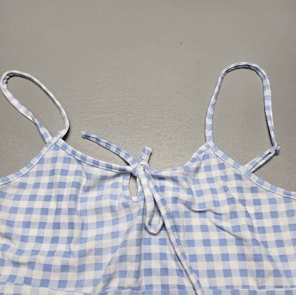 weekend edition blue and white checkered crop top women's size medium - Picture 2 of 9